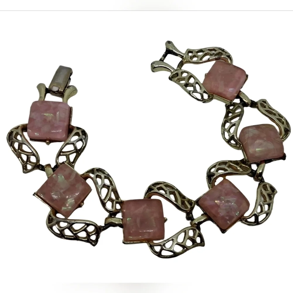 Vintage Coro Pink Confetti Lucite Bracelet Gold Tone Openwork Mid-Century Modern